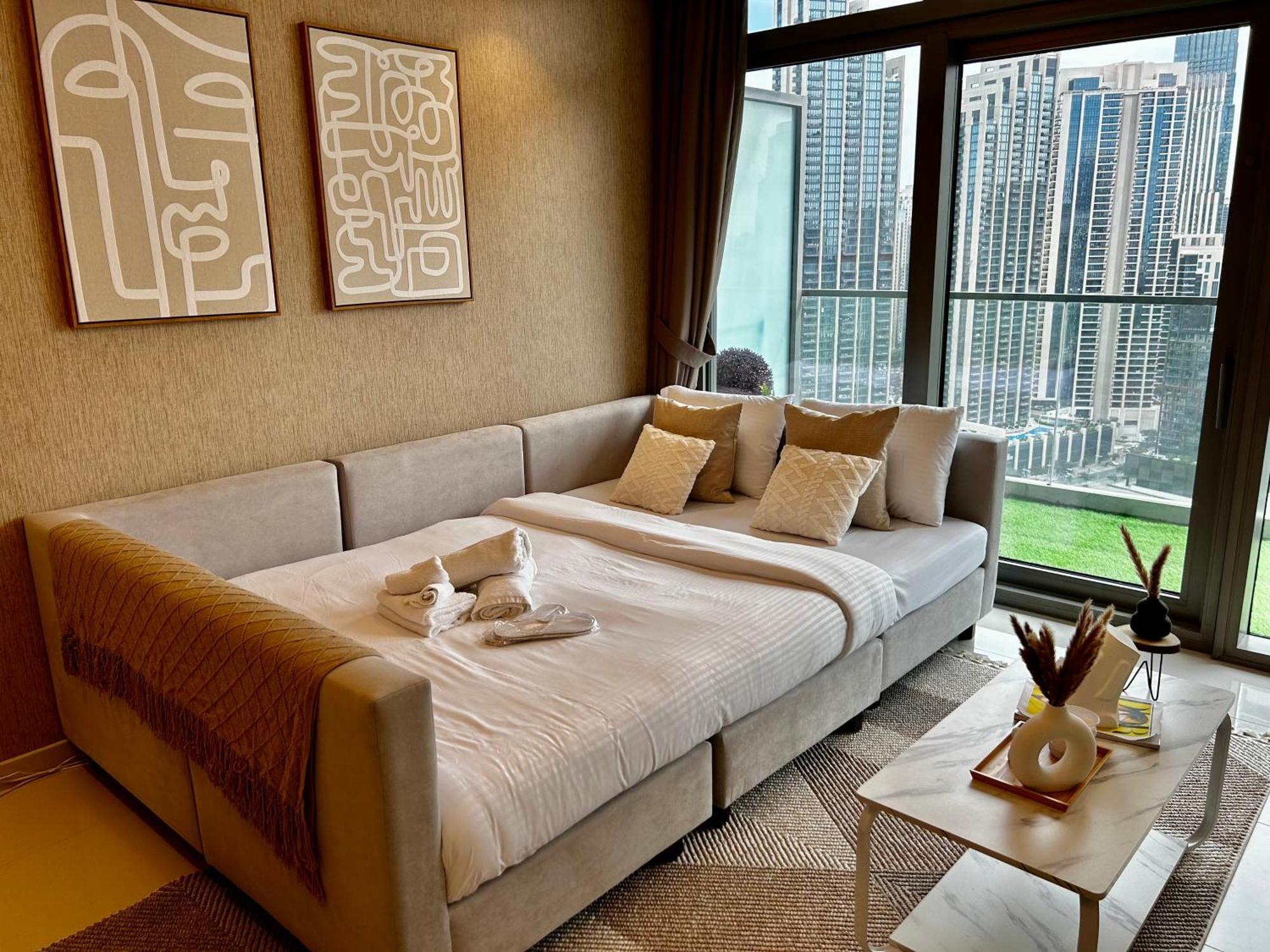 Ferienwohnung Burj Khalifa Views 2Br With Infinity Pool Downtown Dubai Exterior foto